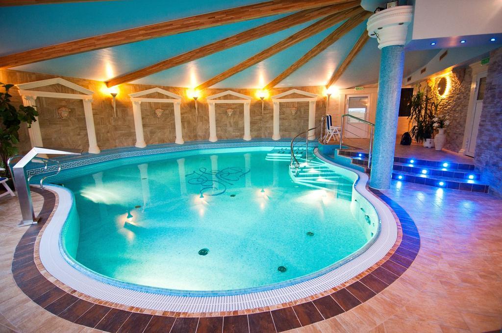 Hotel Mazurski Dworek Mikołajki Eksteriør billede