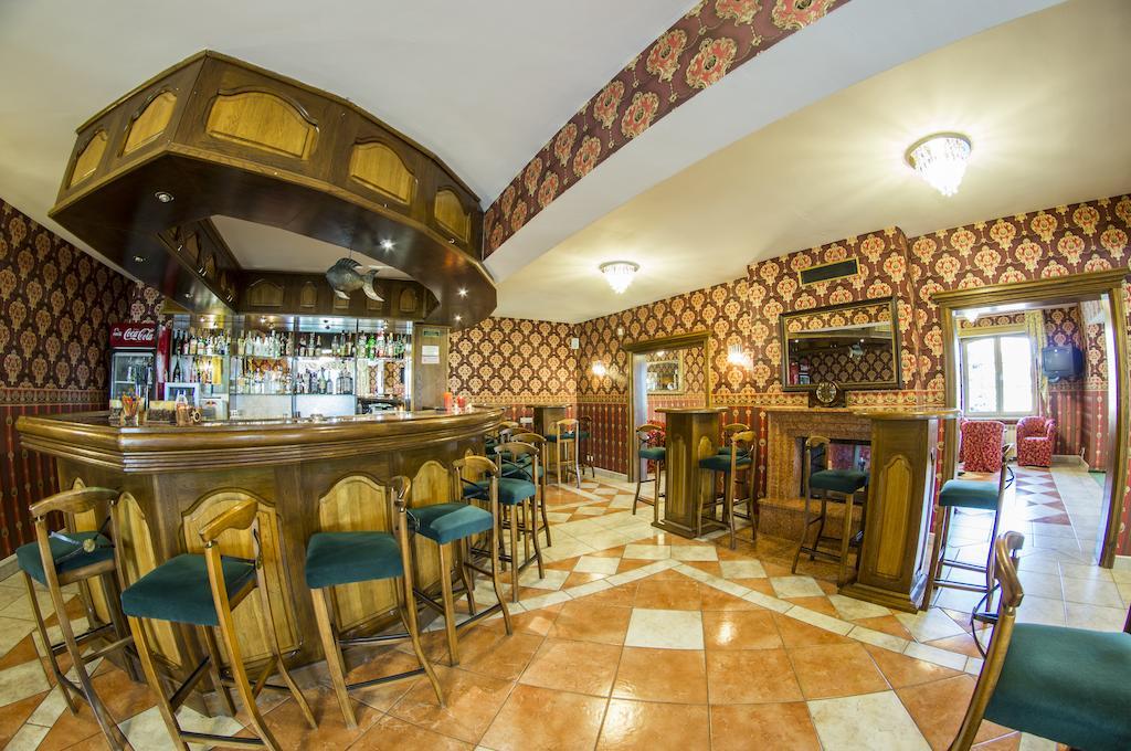 Hotel Mazurski Dworek Mikołajki Eksteriør billede