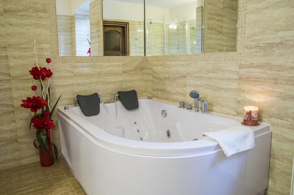 Hotel Mazurski Dworek Mikołajki Værelse billede