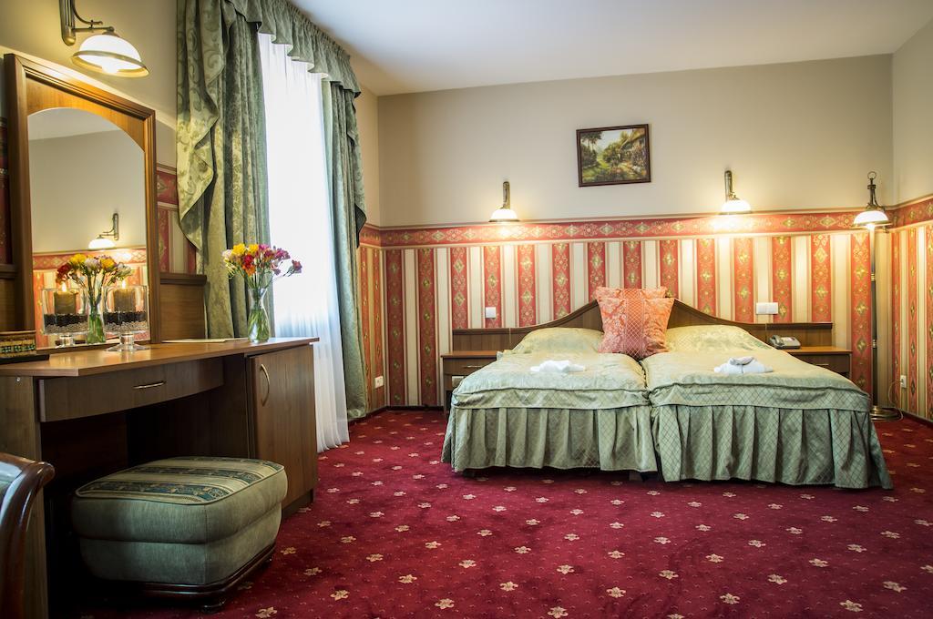 Hotel Mazurski Dworek Mikołajki Værelse billede