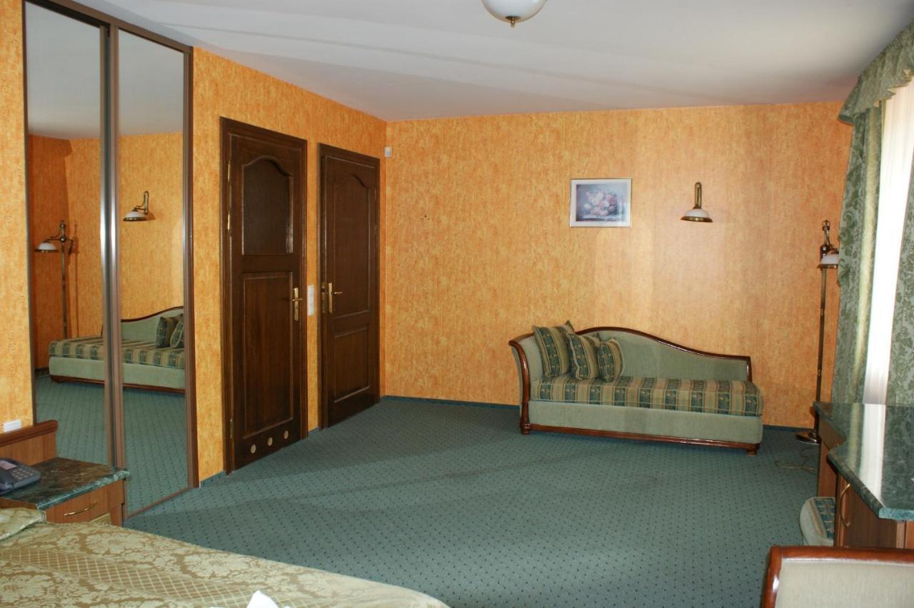 Hotel Mazurski Dworek Mikołajki Værelse billede